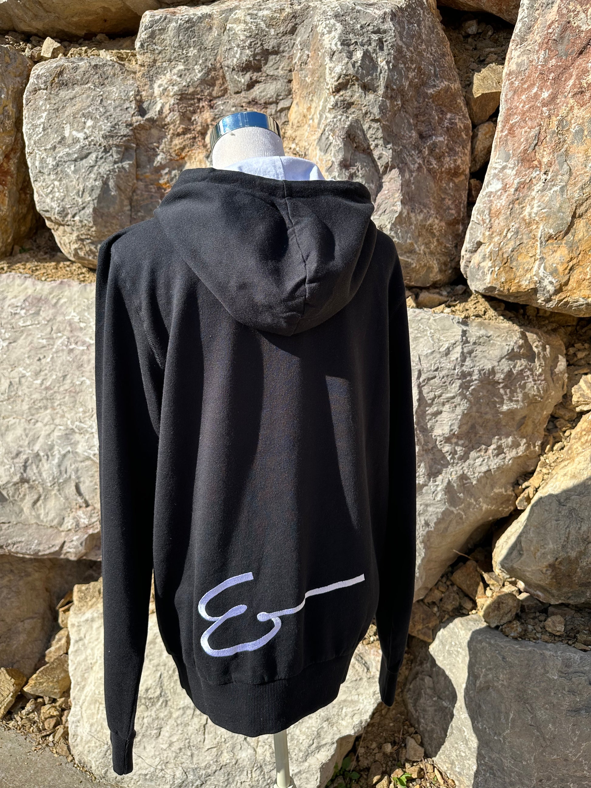 Hoodie negra unisex con capucha blanca para danza vista trasera