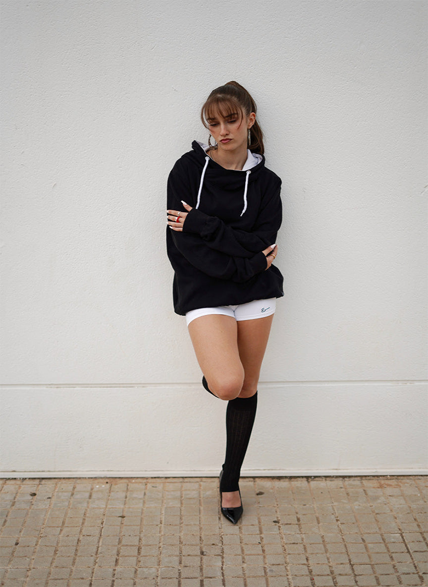 Hoodie negra unisex con capucha blanca para danza